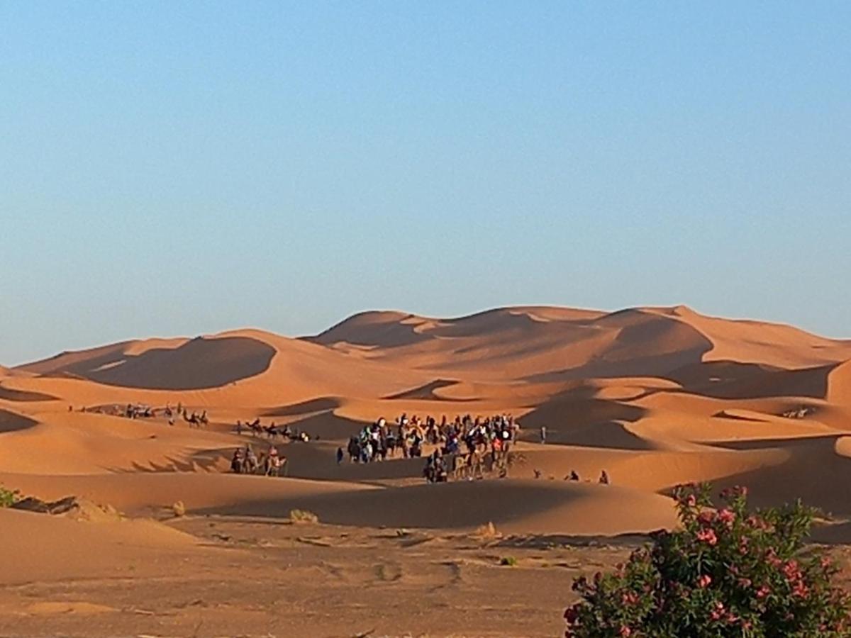 Hotel Etoile Des Dunes 메르주가 외부 사진